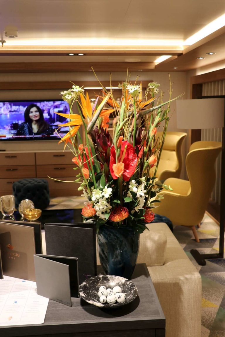 Flower arrangement in suite